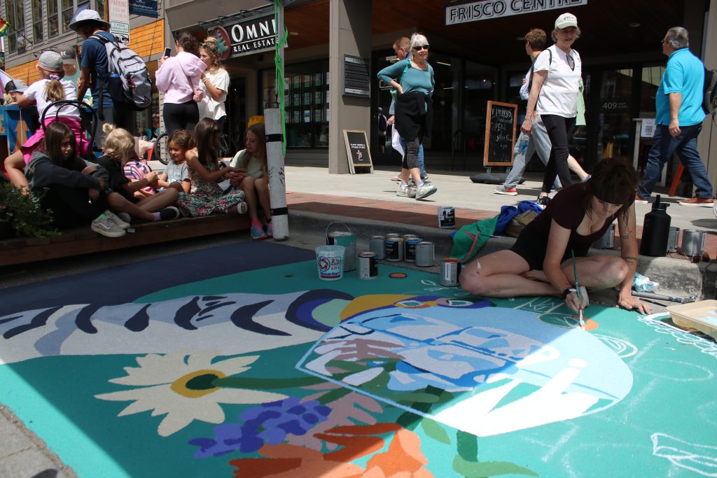 Frisco murals on Main Street aim to 'inspire whimsy' - Vimarsana News